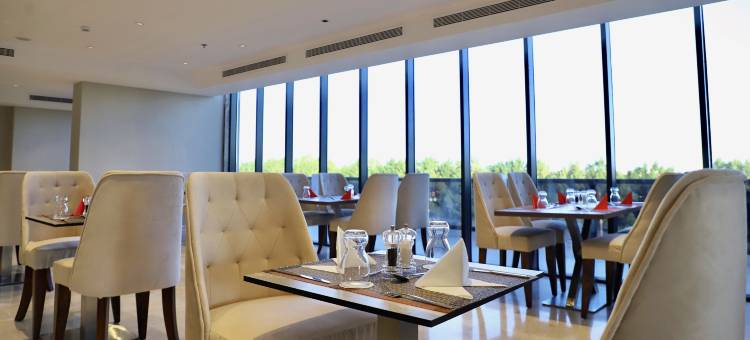 五季酒店和温泉(FIVE SEASONS HOTEL)图片