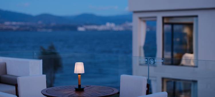 在海一方Azure Shore|180°环幕日出海景·设计师美学隐逸度假酒店图片