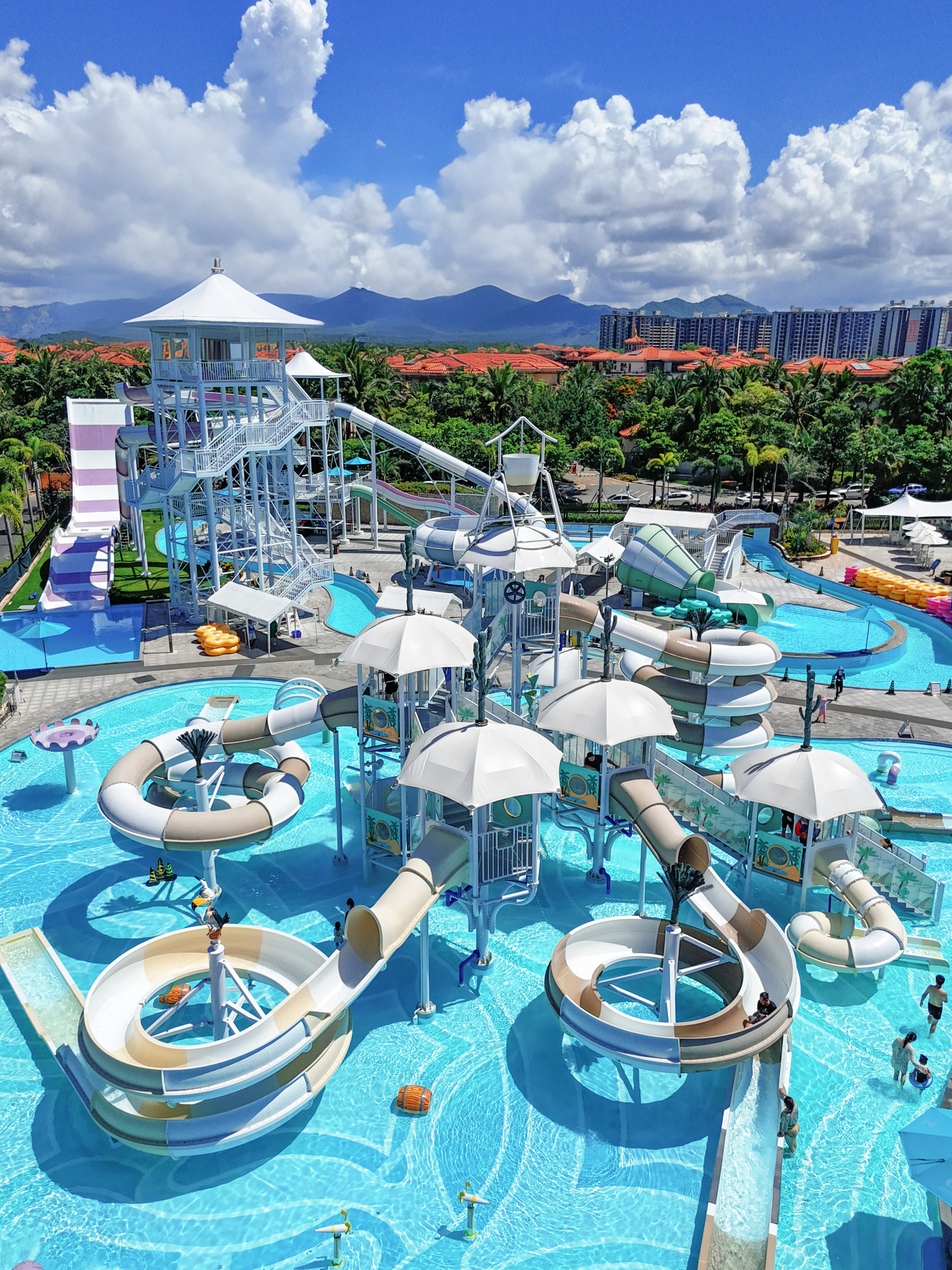 Vaperse Hainan Clear Water BayOver view