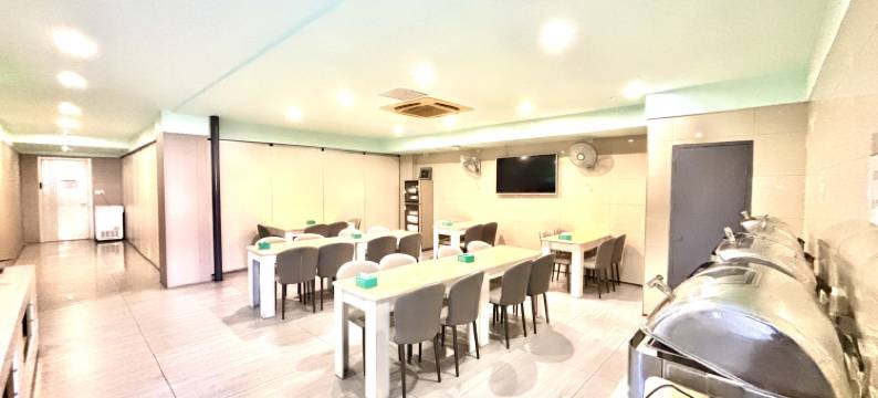 格林电竞酒店(淮安一院小营广场店)图片