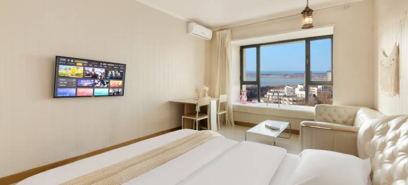 拾一·海景民宿(大连世界和平公园店)图片