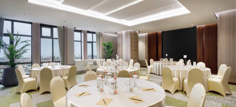 三宝垄皇后城盛捷酒店(Somerset Queen City Semarang)图片