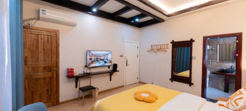 一路繁花民宿(张家界天门山索道店)图片