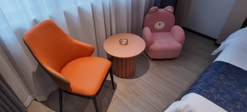 登封真有缘精品酒店图片