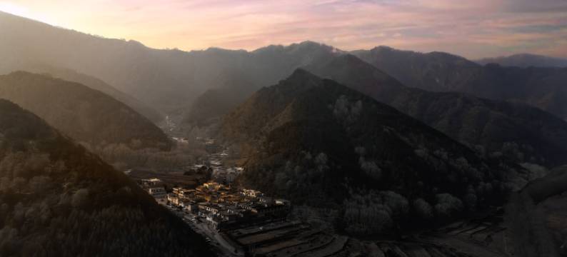 野奢·云顶望山·听晨山居设计师民宿(五台山景区店)图片