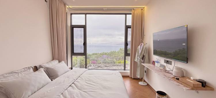 抚仙湖阅海览山客栈图片