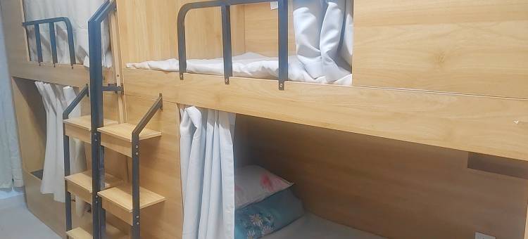 蜂巢青旅(福民地铁站店)图片
