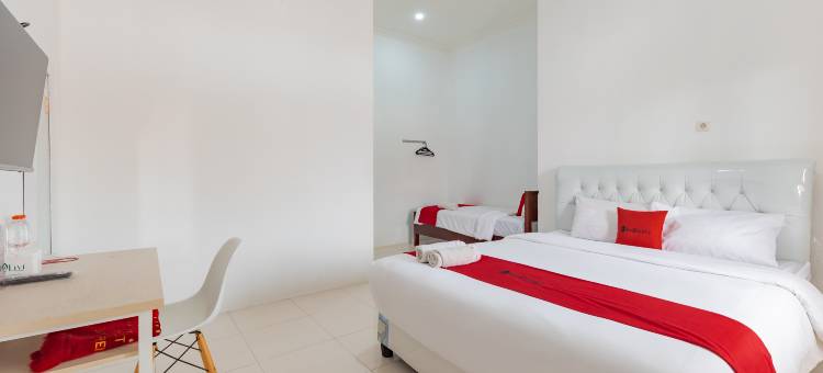 RedDoorz Syariah Near Ciledug Station图片