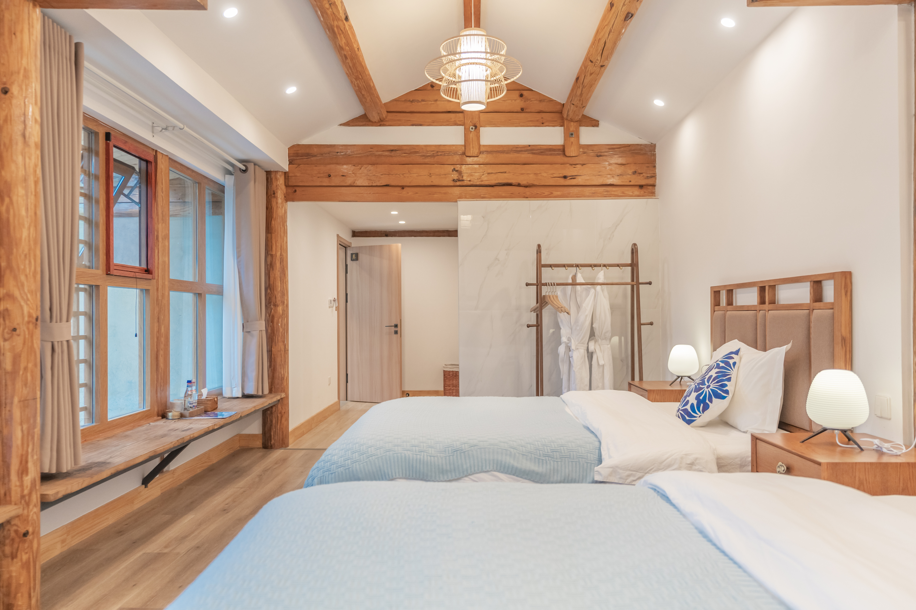 Shaxi Yujin bridge homestay Over view