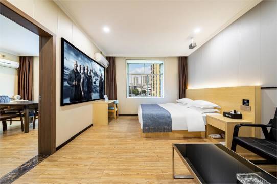 鑫源酒店(重庆秀山火车站花灯广场店)