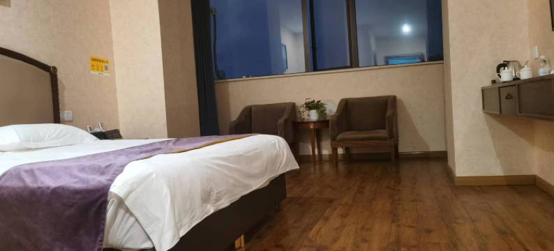 重庆喜悦邻江商务宾馆图片