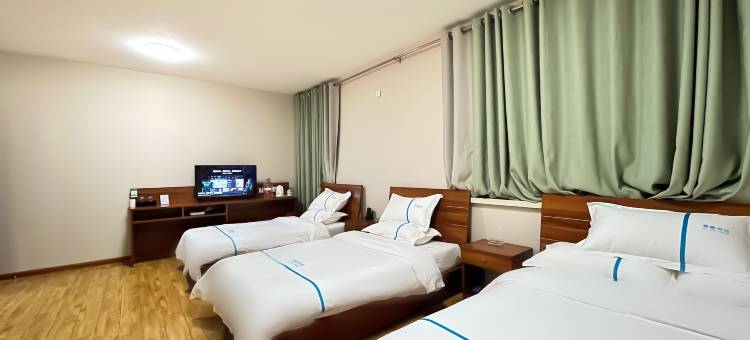 鲁鑫酒店(顺兴北路顺平汽车站店)图片