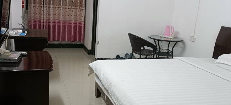 平果君雅宾馆图片