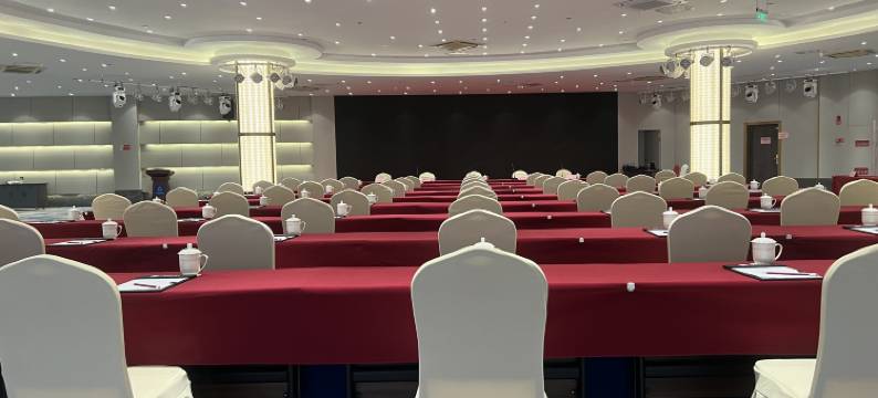 三锦国际酒店(武义站开发大道店)图片