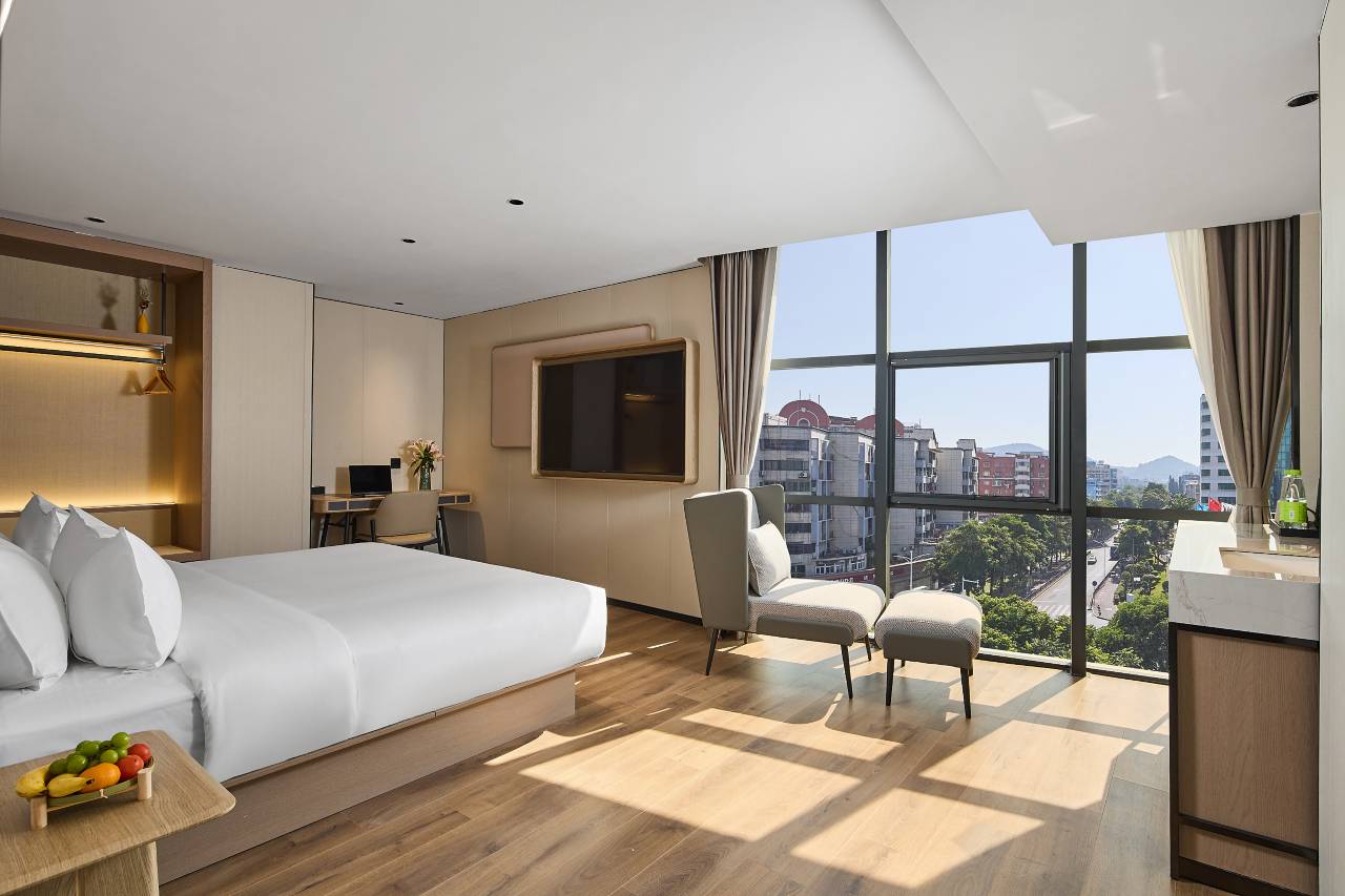 柏纳S酒店(华荣路地铁站高崎机场店)图片