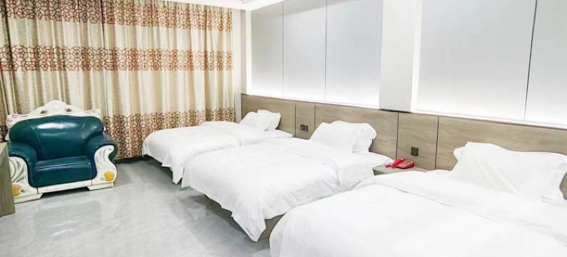 鸿雁酒店(平南县中心购物广场店)图片