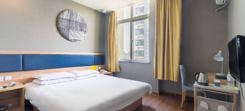 新华维酒店(青岛农业大学地铁站店)图片