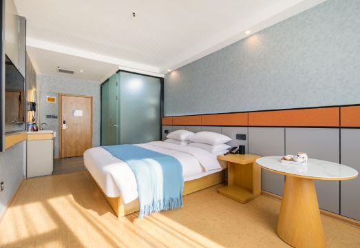 Mingyang Hotel (Taiyuan South Station Shanxi University Store) over view