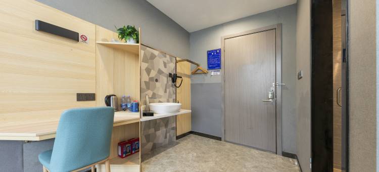 云绯酒店(东莞谢岗广场店)图片