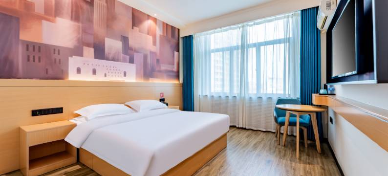 艺龙瑞云酒店(靖边汽车站店)图片