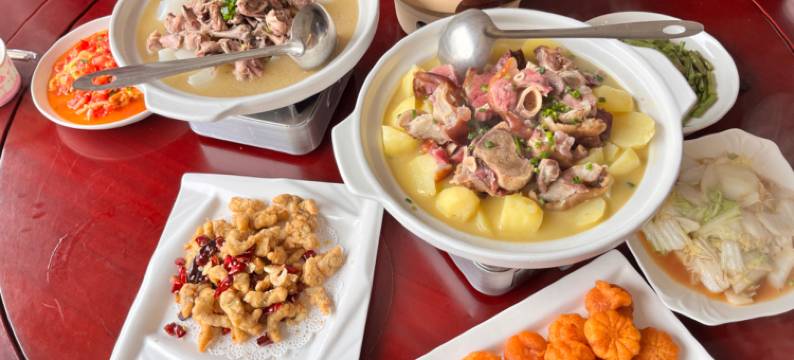 神农架半山渡精选酒店(大九湖坪阡古镇店)图片