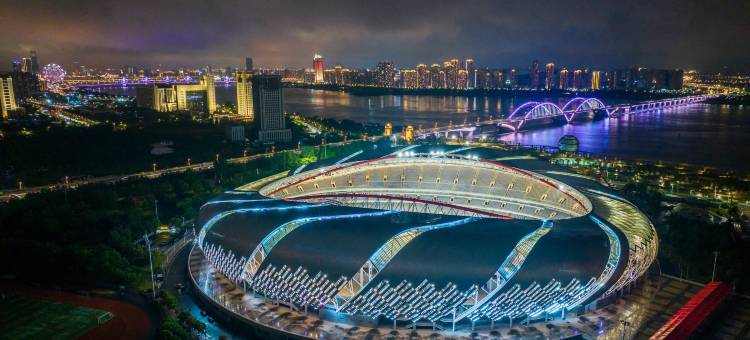 美朵高空江景酒店(南昌西站国体中心地铁站店)图片