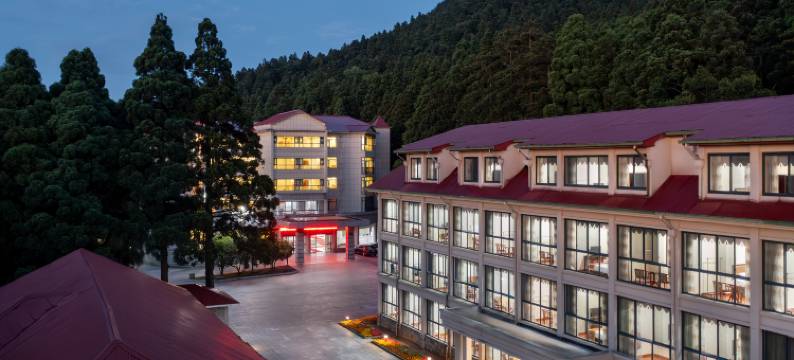 庐山全国人大休养所图片