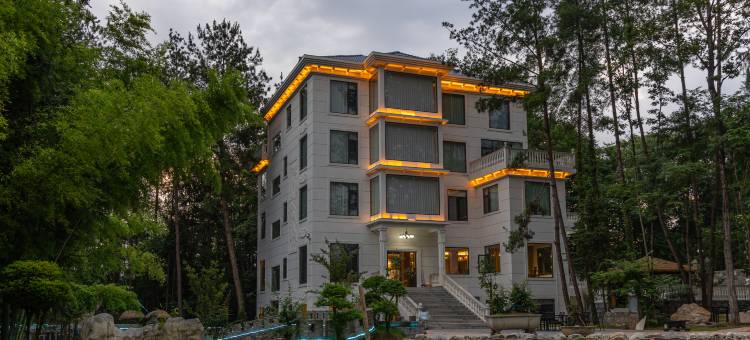 建始巨猿谷悬崖民宿图片