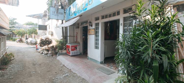 拉奥维耶多别墅(La Oviedo Villas by RedDoorz)图片