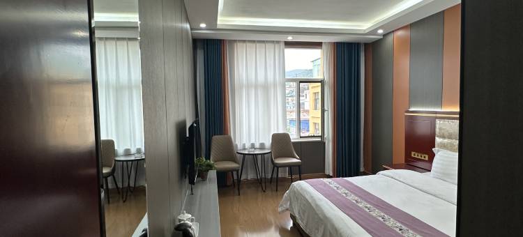 同仁岗日宾馆图片