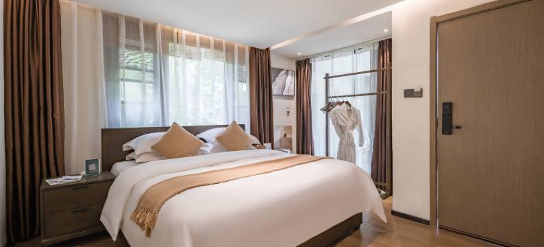 夜澜星舍(忆江南旅游度假区店)图片