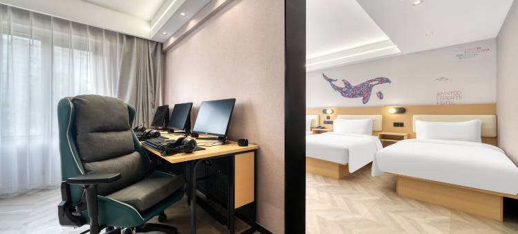 网鱼电竞酒店(南通京扬广场店)图片