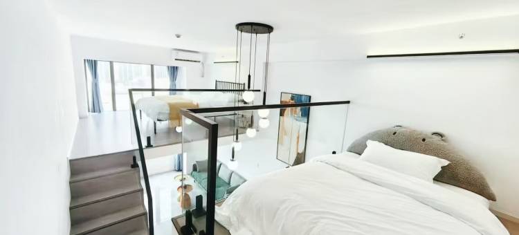 漫途·清雅Loft影院酒店(红谷滩万达广场店)图片