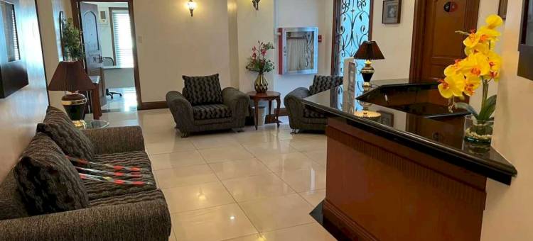 马尼拉马卡蒂 OAK 联排别墅(靠近 PNR 帕赛伊万杰利斯塔)(Townhouse OAK Makati Manila Near PNR Pasay Evangelista formerly VIP Suites)图片