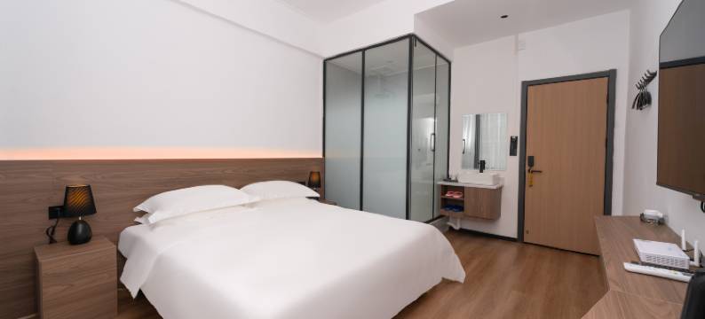 芷江铁头小子轻奢民宿(龙津风雨桥店)图片