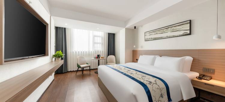 国韵大酒店(花洲书院邓州站店)图片