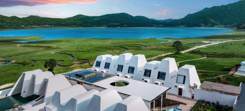 丽思漫•溯野雪山野奢度假酒店图片