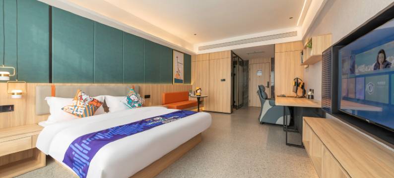 未知里泛娱酒店(榆次印象城万达店)图片