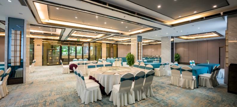 昆明悦朗花园酒店(南亚风情第壹城爱琴海购物公园店)图片