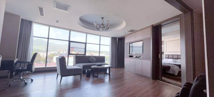 盈江凯旋大酒店图片