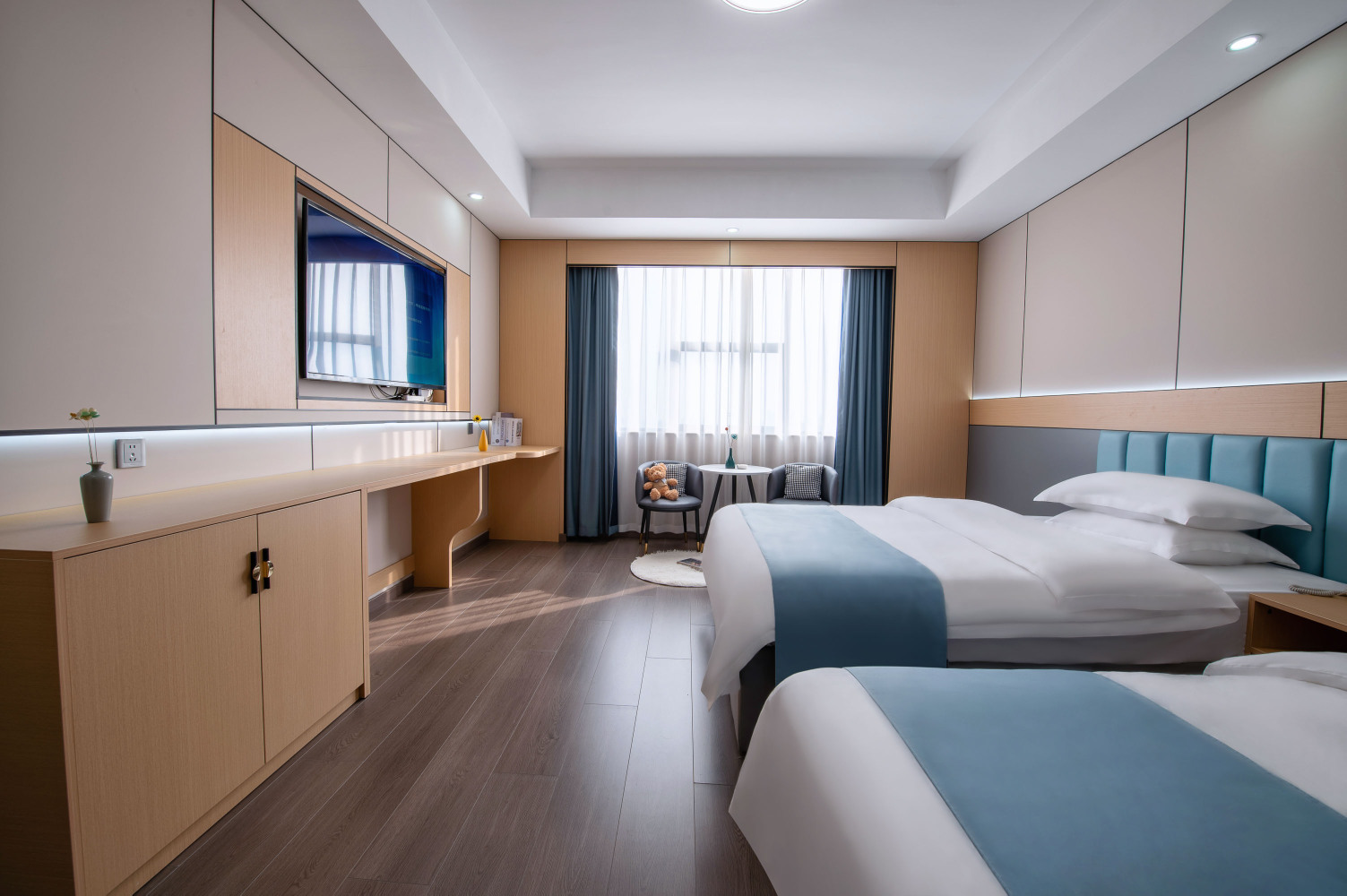 Goubin HotelOver view