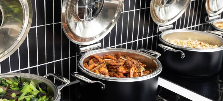 保山隆阳区恒邦大厦亚朵酒店图片