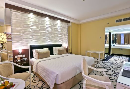 Hotel New Saphir YogyakartaHotel Overview