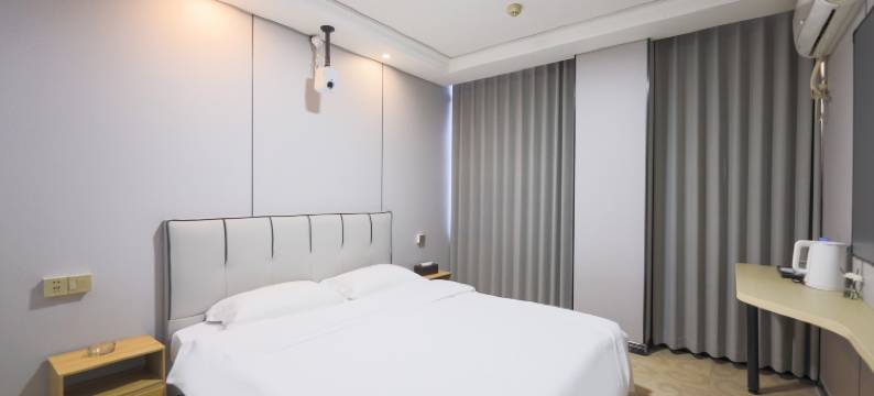 句容灿遇精选酒店图片