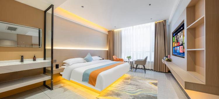 蓝宜尚居酒店(西河公园店)图片