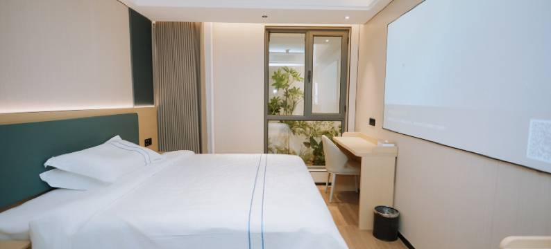 赫澜庭酒店(兰州雁滩工业城万达广场店)图片