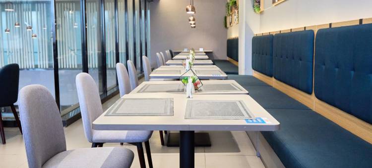 如家睿柏·云酒店(鹤壁市政府九州路店)图片