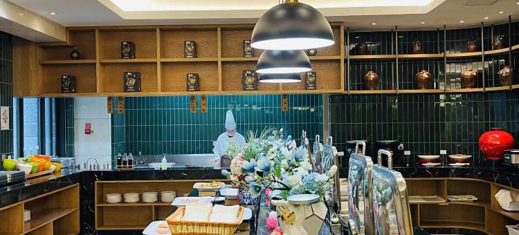 杭州爱丁堡假日酒店(南星桥地铁站店)图片