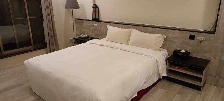 薇風情汽車旅館(湖內館)图片