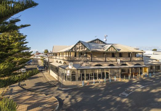 Ozone Hotel Kangaroo IslandHotel Overview